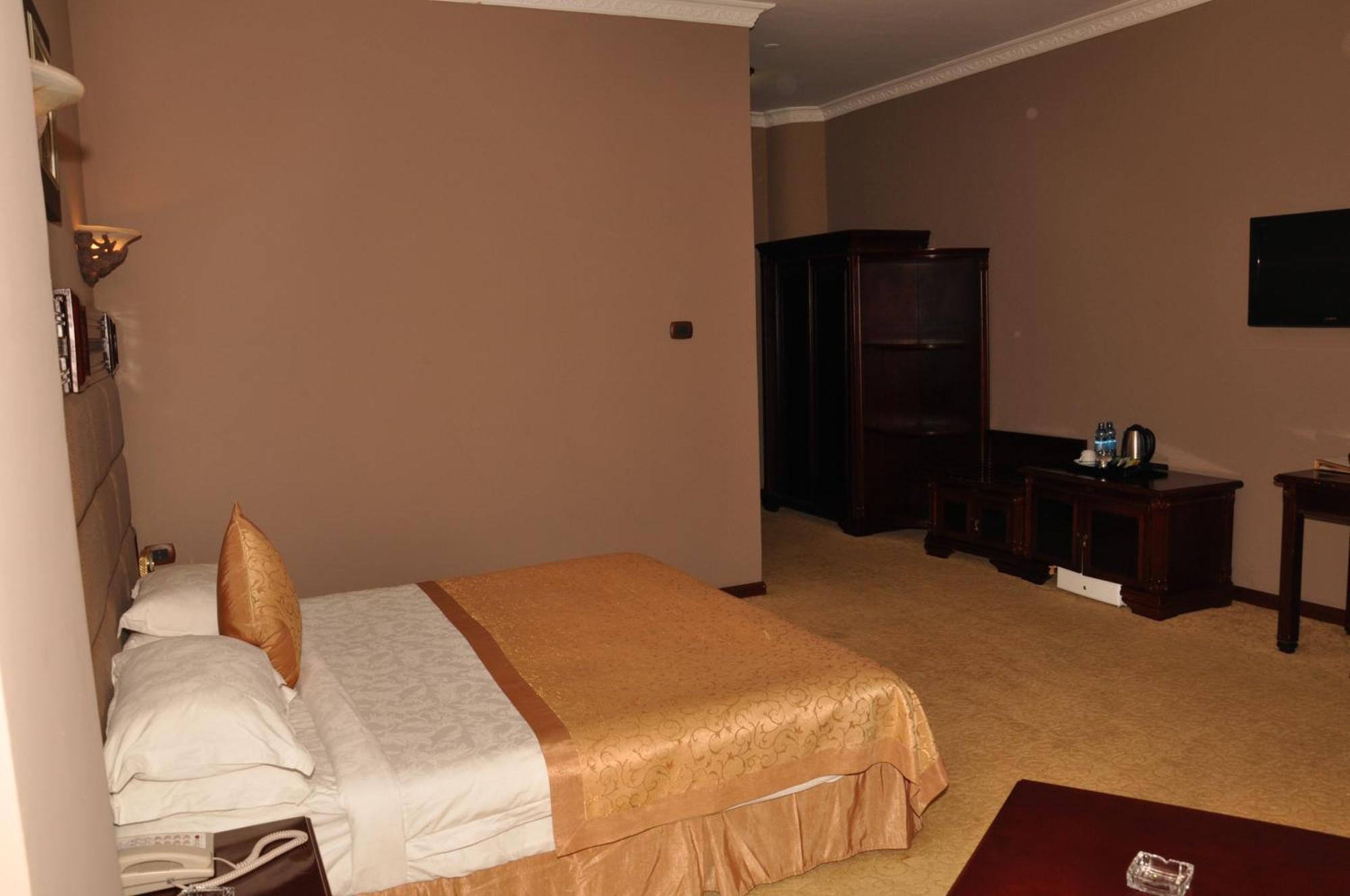 Friendship International Hotel Addis Ababa Room photo